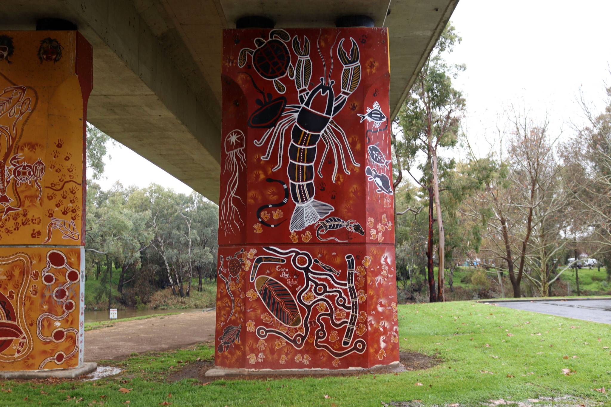 Kym Freeman&mdash;Cowra Bridge Pylons