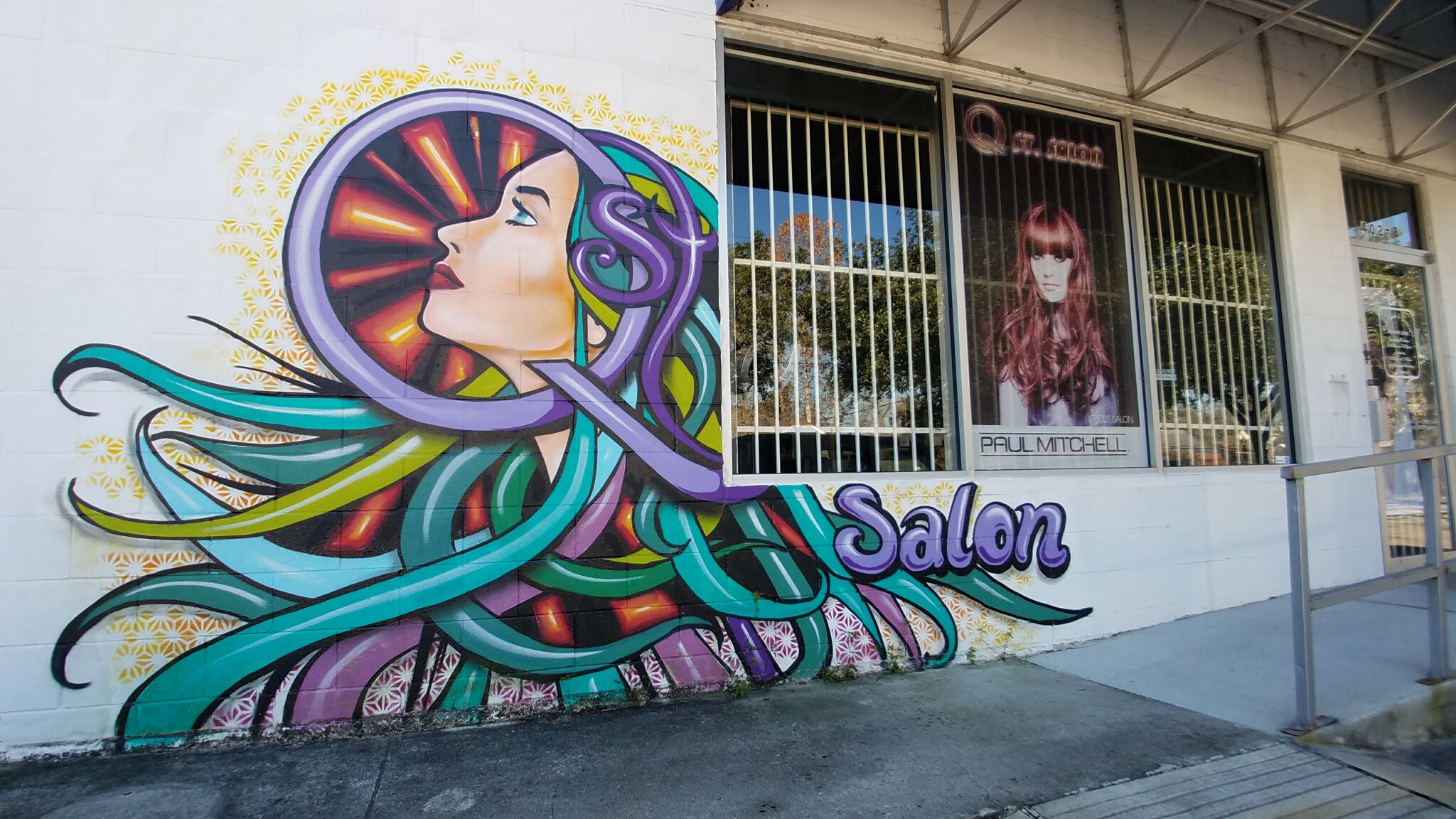 many artists&mdash;Hair Salon