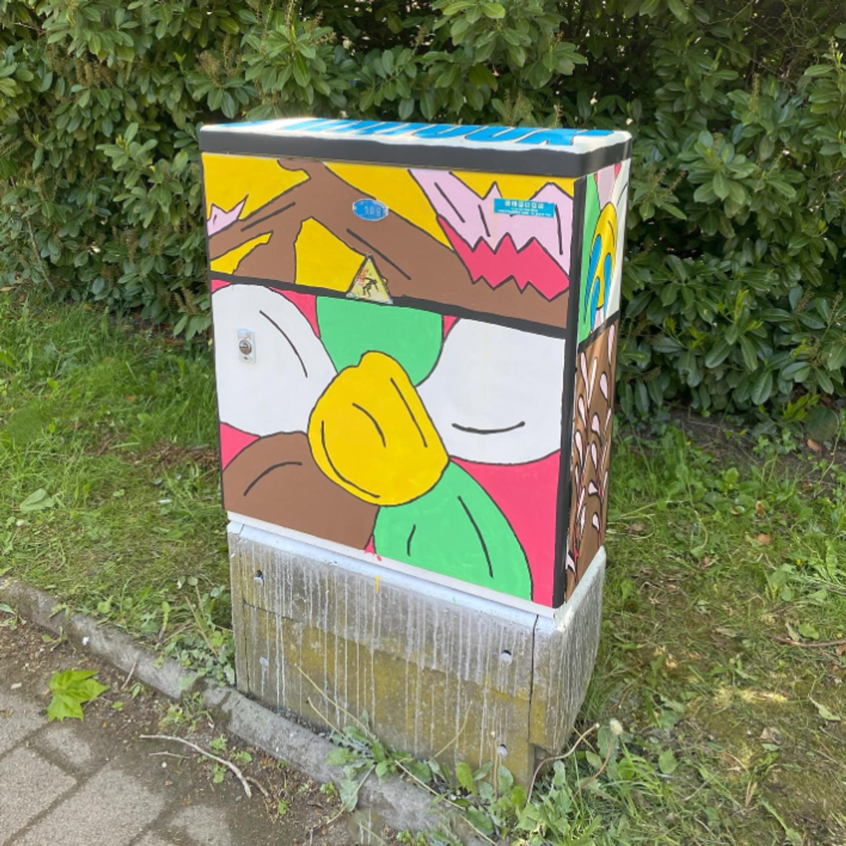 Tautoradio—A LOVE-FILLED STROLL THROUGH THE GREEN MOUNTAIN NEIGHBORHOOD