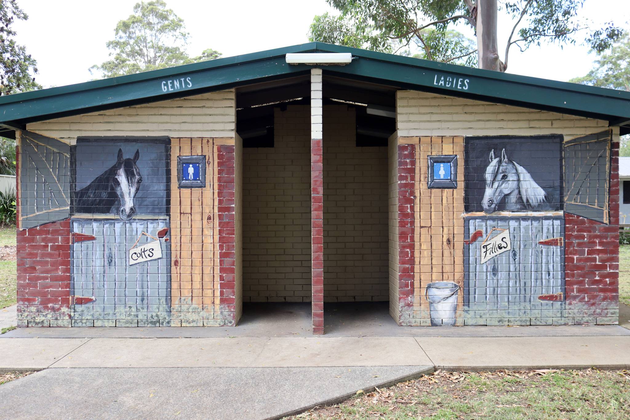 Unknown - Nowra&mdash;Mark Radium Park Toilet Block