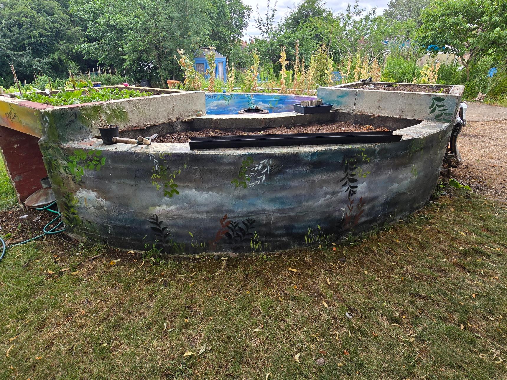 Sweetheart Streetart, Marko Antonio—Lifeways Centre Community Garden Mural
