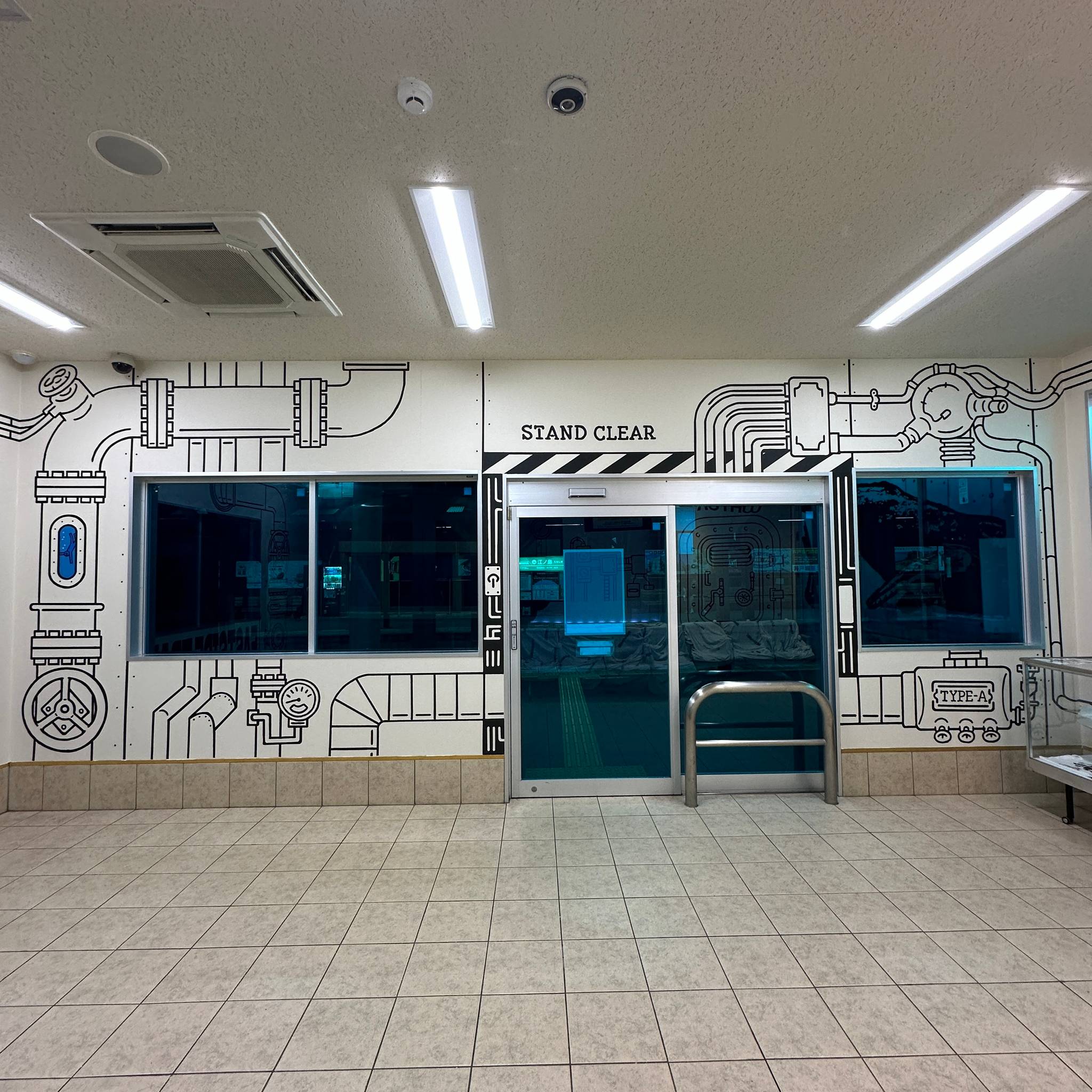 Eastside Transition&mdash;Enoshima Train Station - ENODEN Line