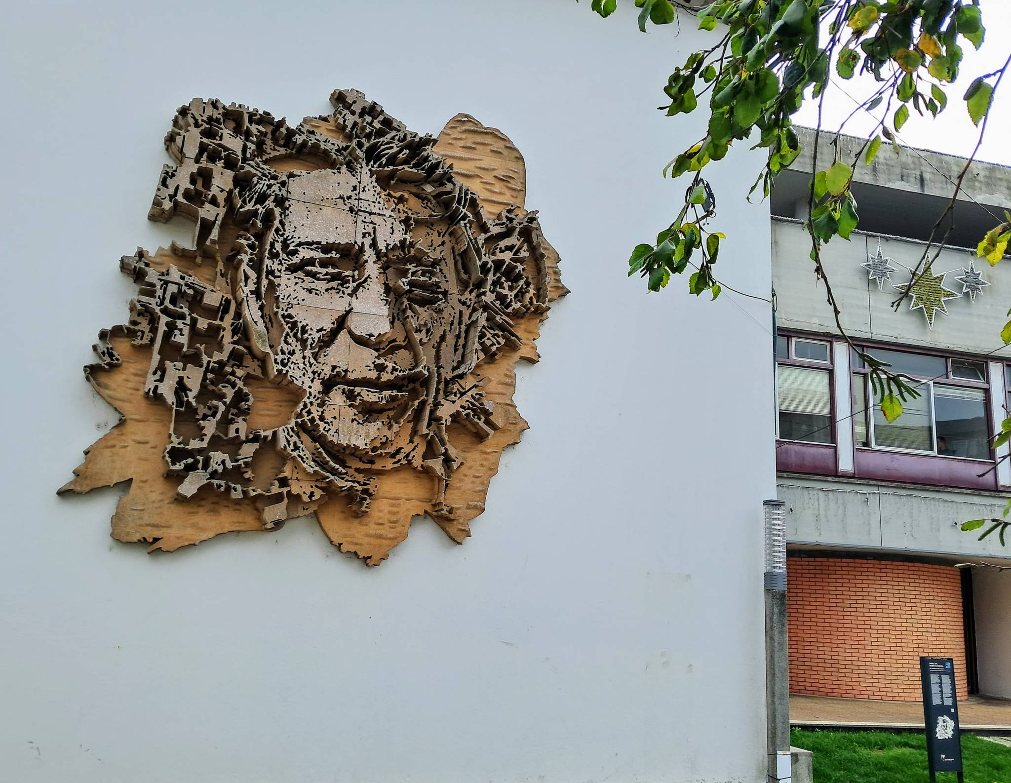 Alexandre Farto aka Vhils&mdash;Diorama Cork Factory