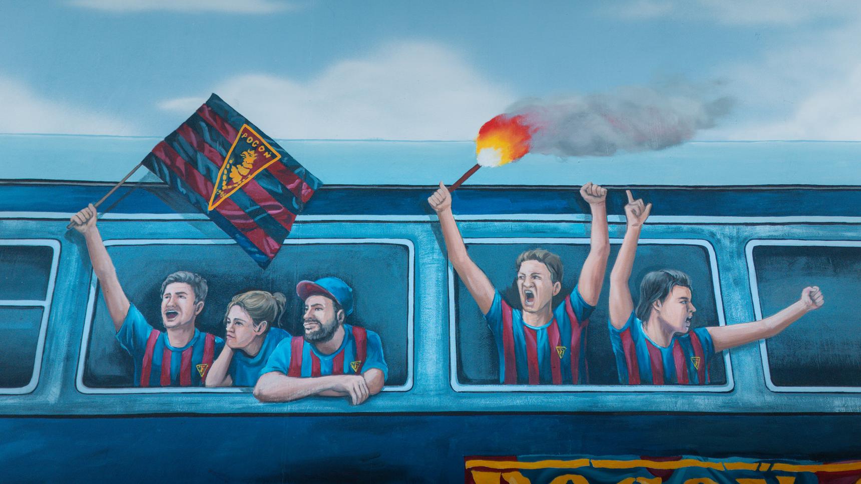 Wallart—Train with Fans – Celebrating Pogoń Szczecin