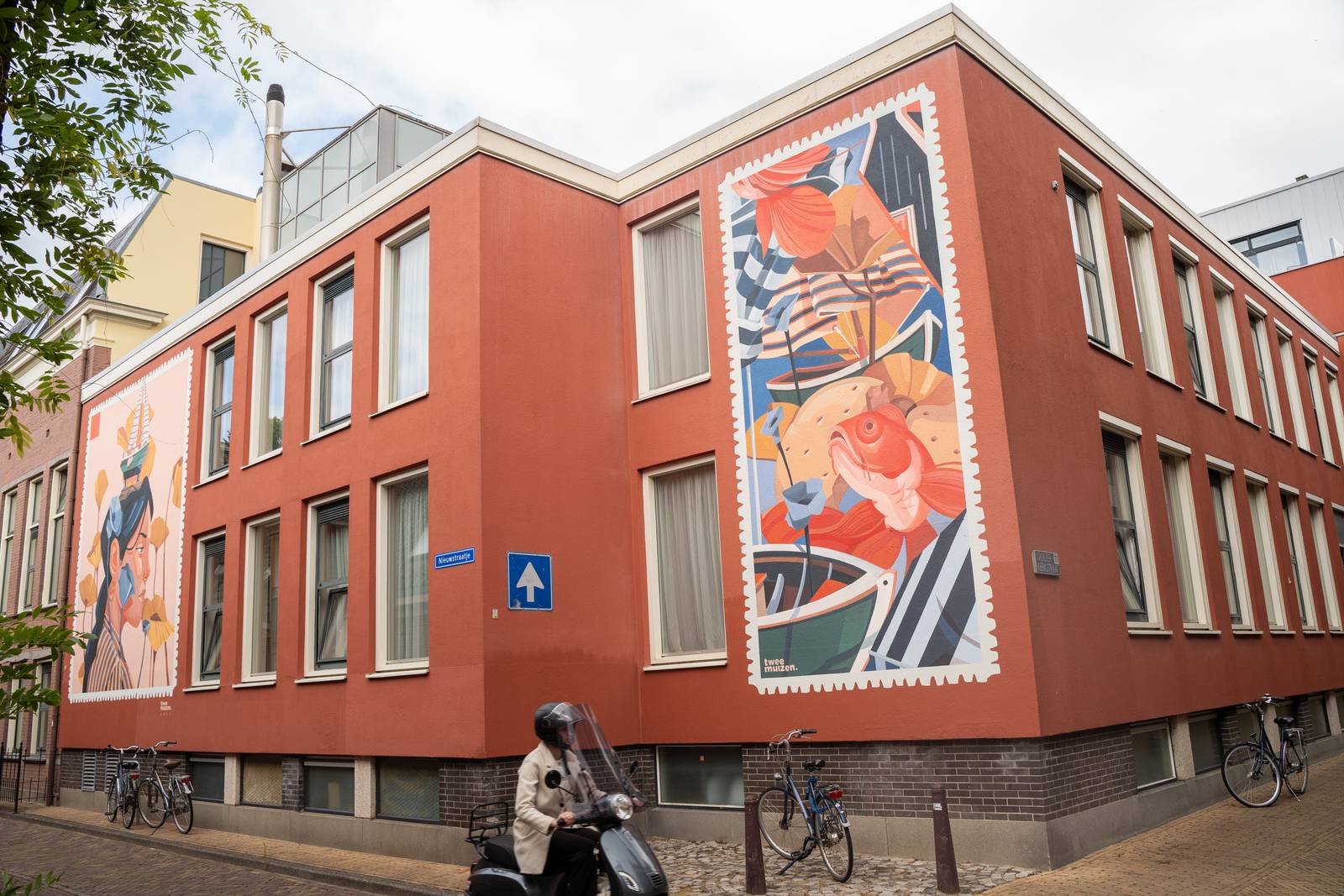 Twee Muizen—Market Stamps
