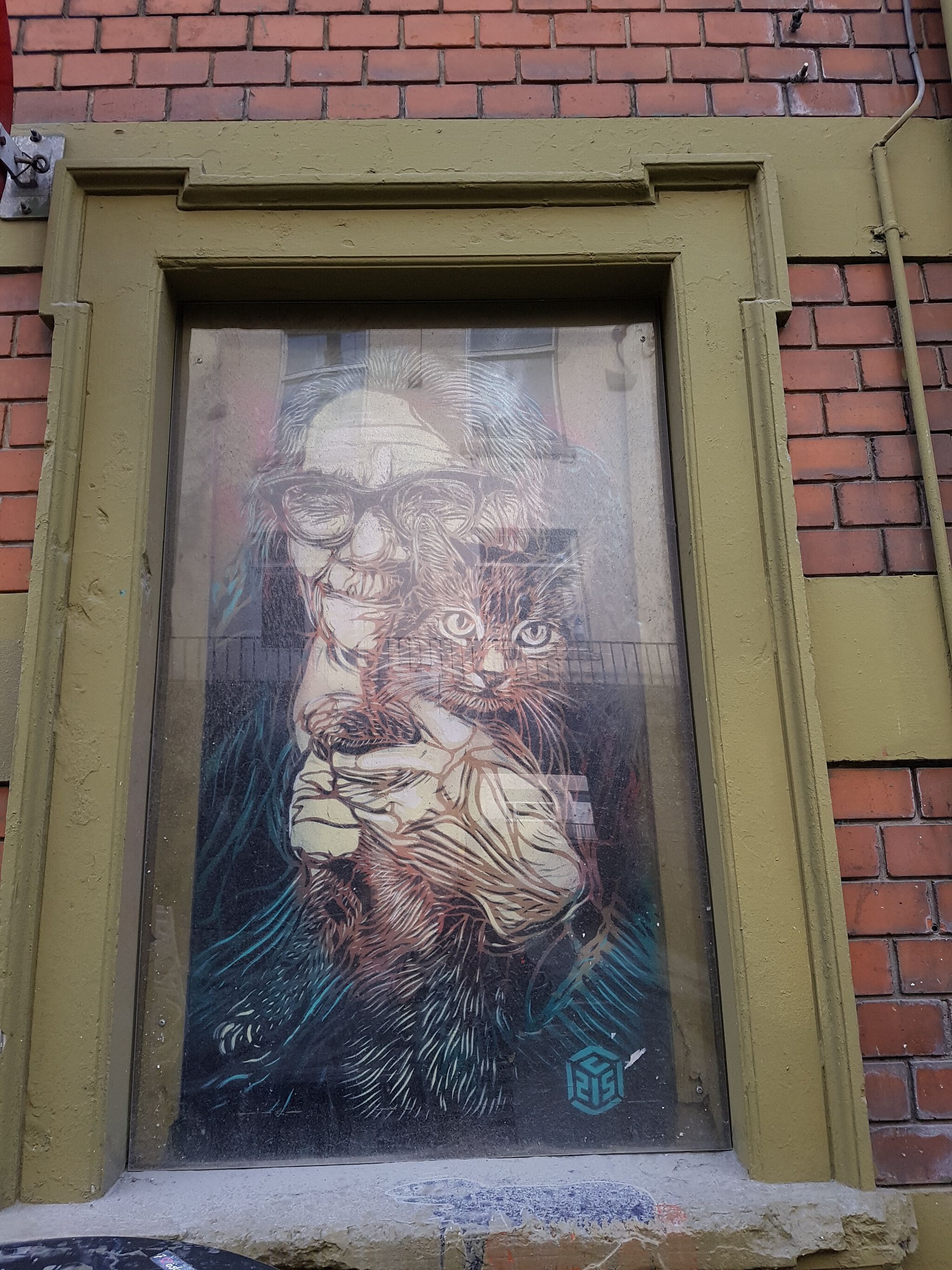 C215&mdash;A lady and her cat