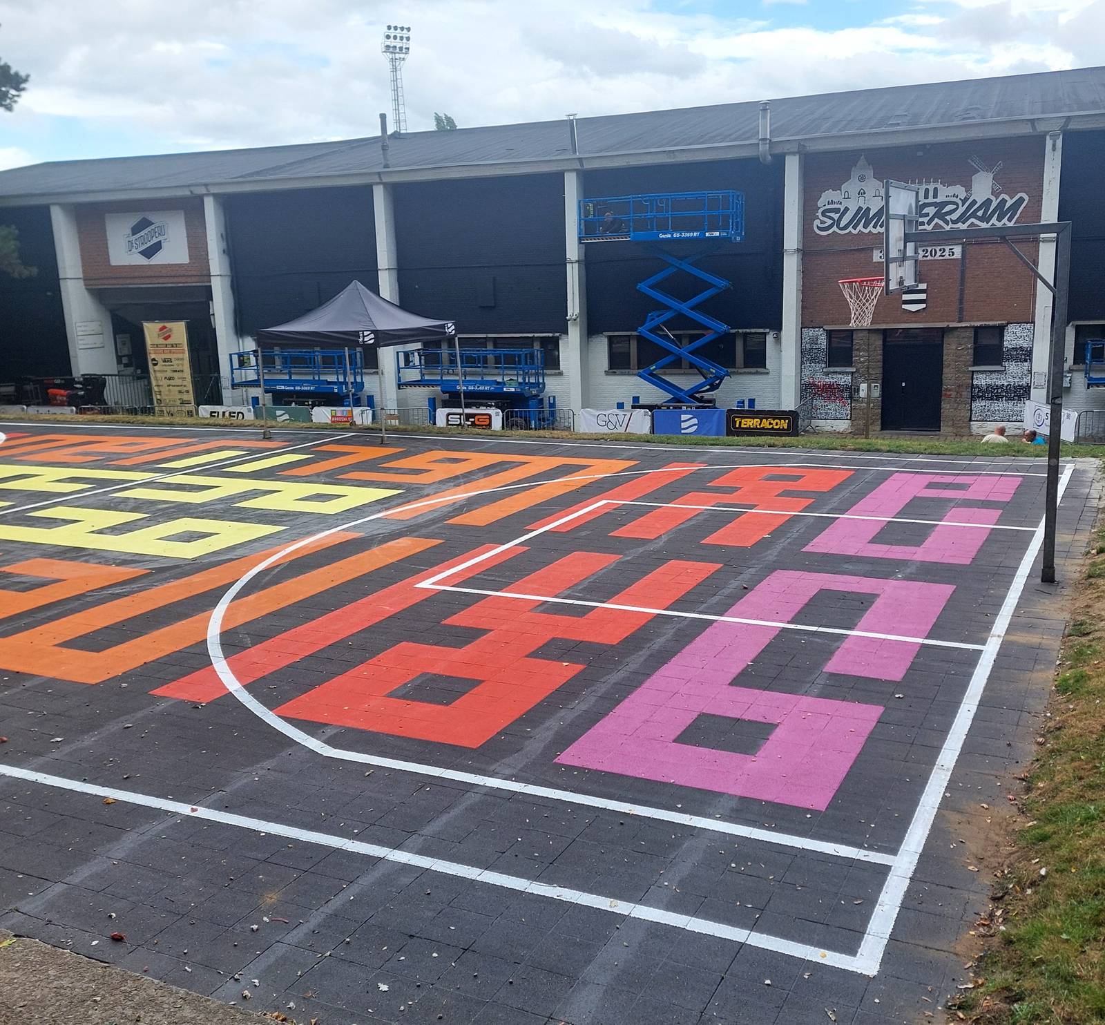 Mister Cash—Alien Hieroglyphics