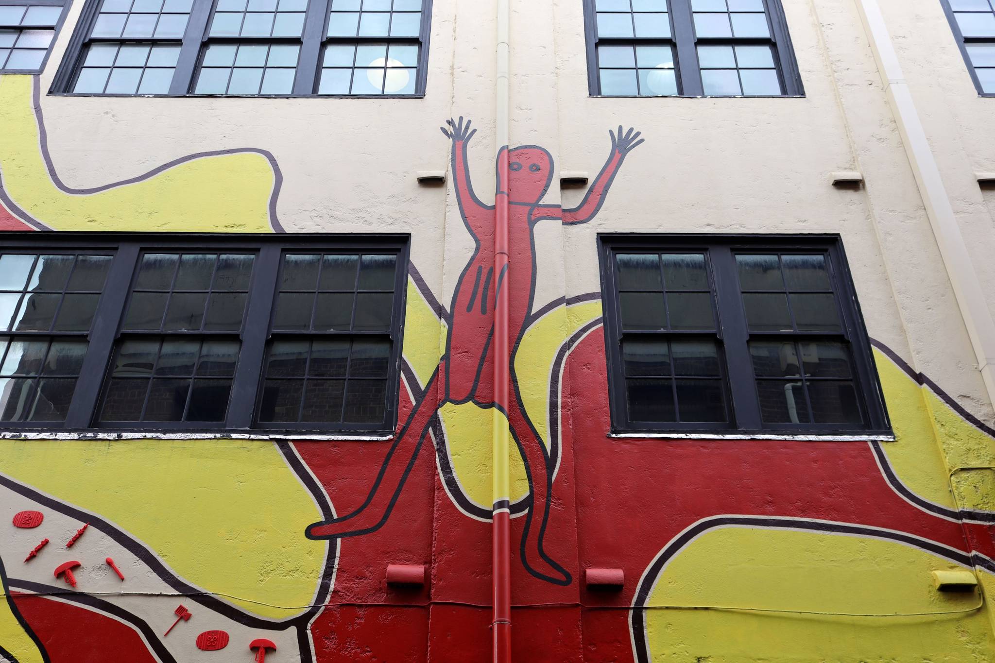 Gadigal Mural by Jason Wing, Dennis Golding, Lucy Simpson - Street Art ...