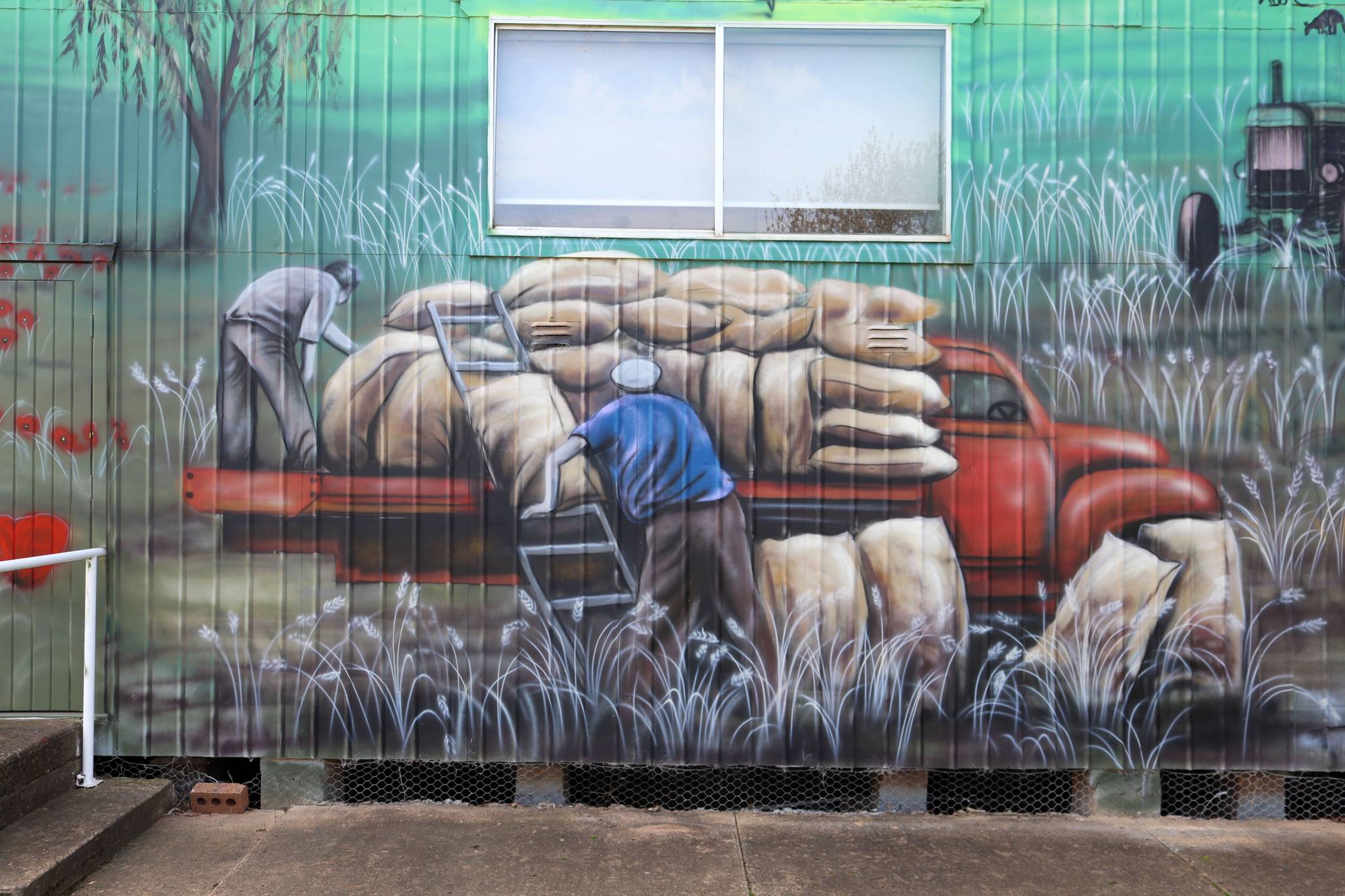 Simon White&mdash;Quandialla Mural