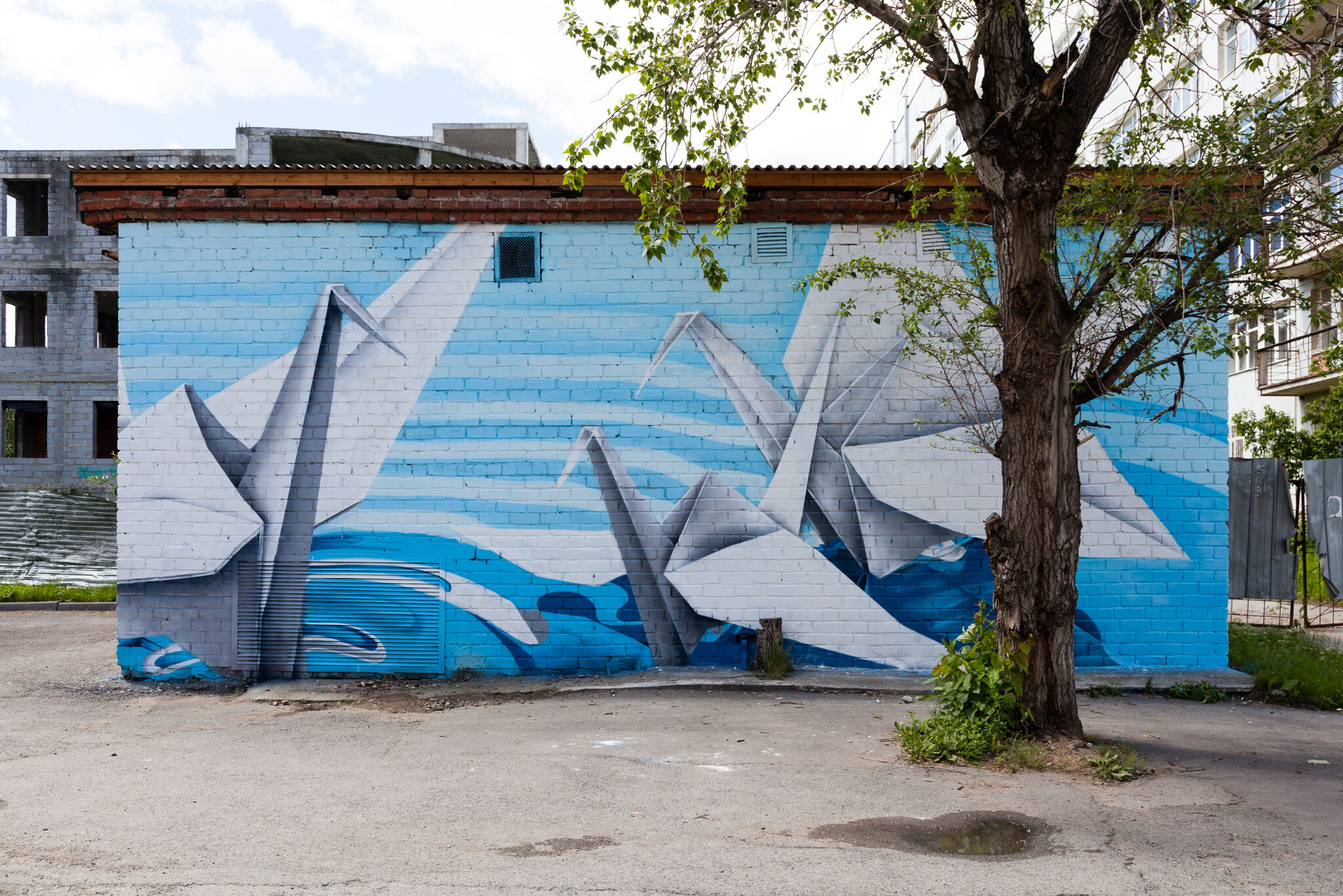 Stenograffia Team, Taisia Spirina, Sergey Ivanov, Alexander Dergachev&mdash;Paper Cranes