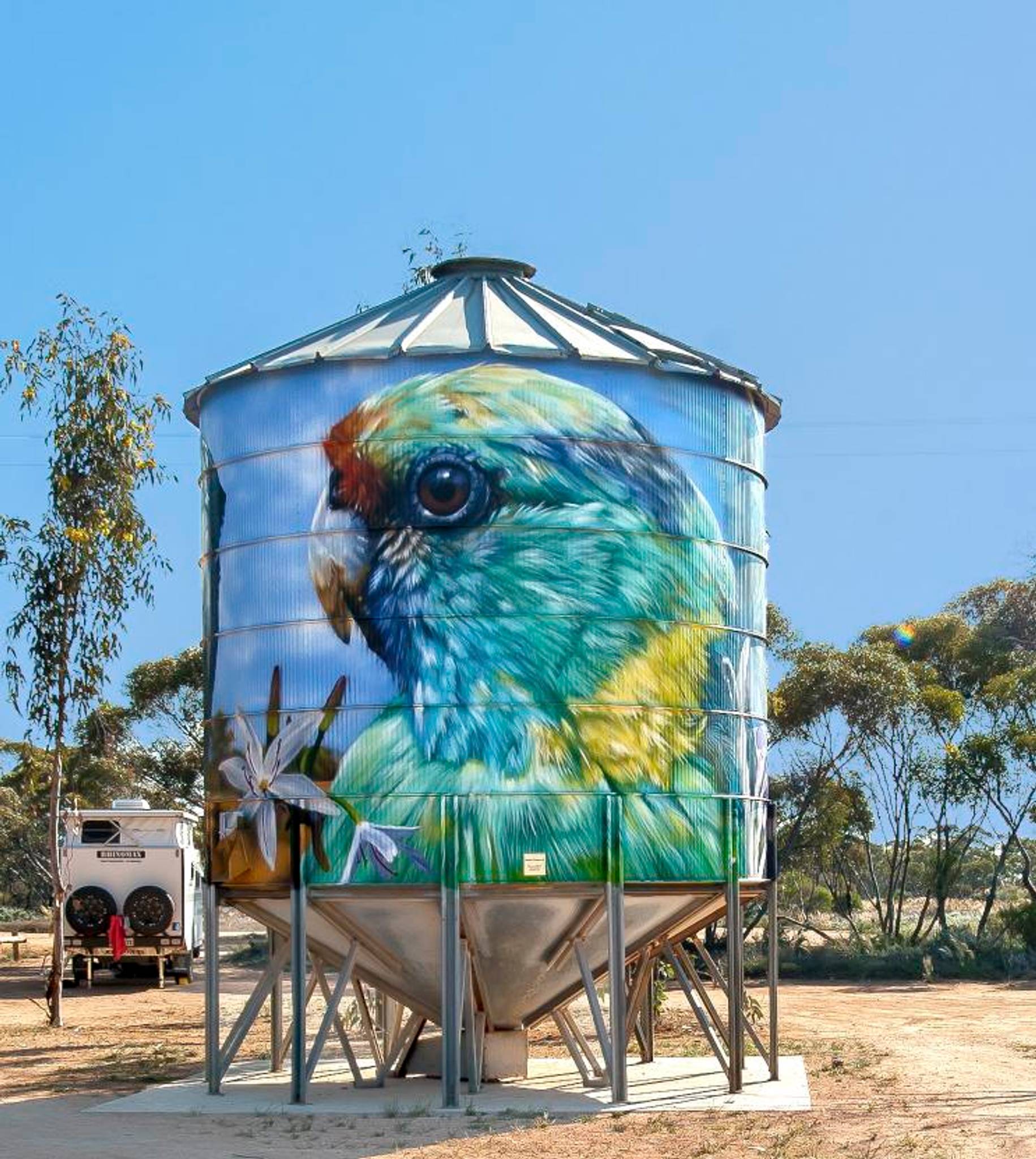 Dvate, Justin Fennelseed&mdash;Werrimull Mobile Silos