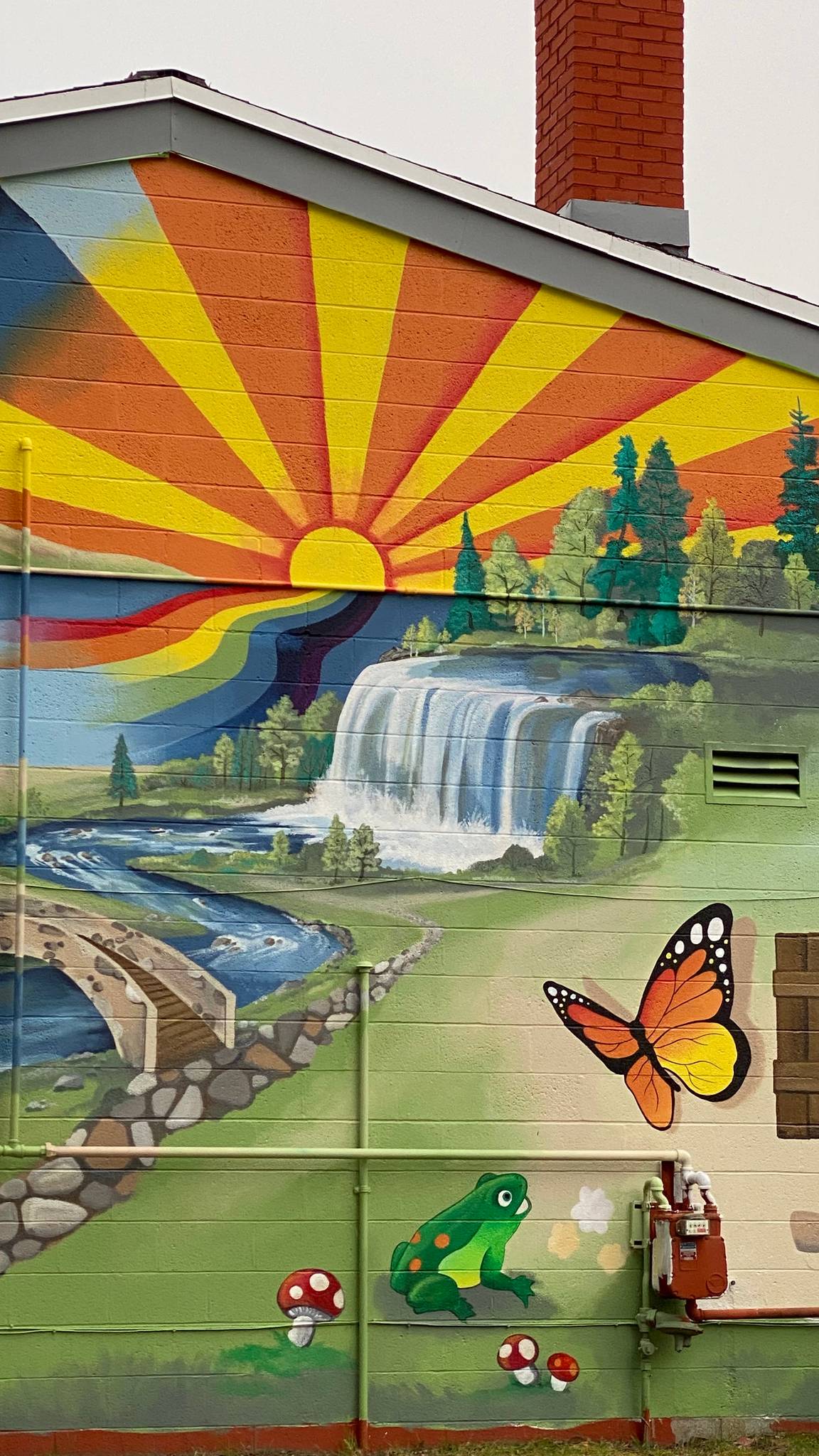 KnUpp North Art&mdash;Sunshine, butterflies and rainbows.