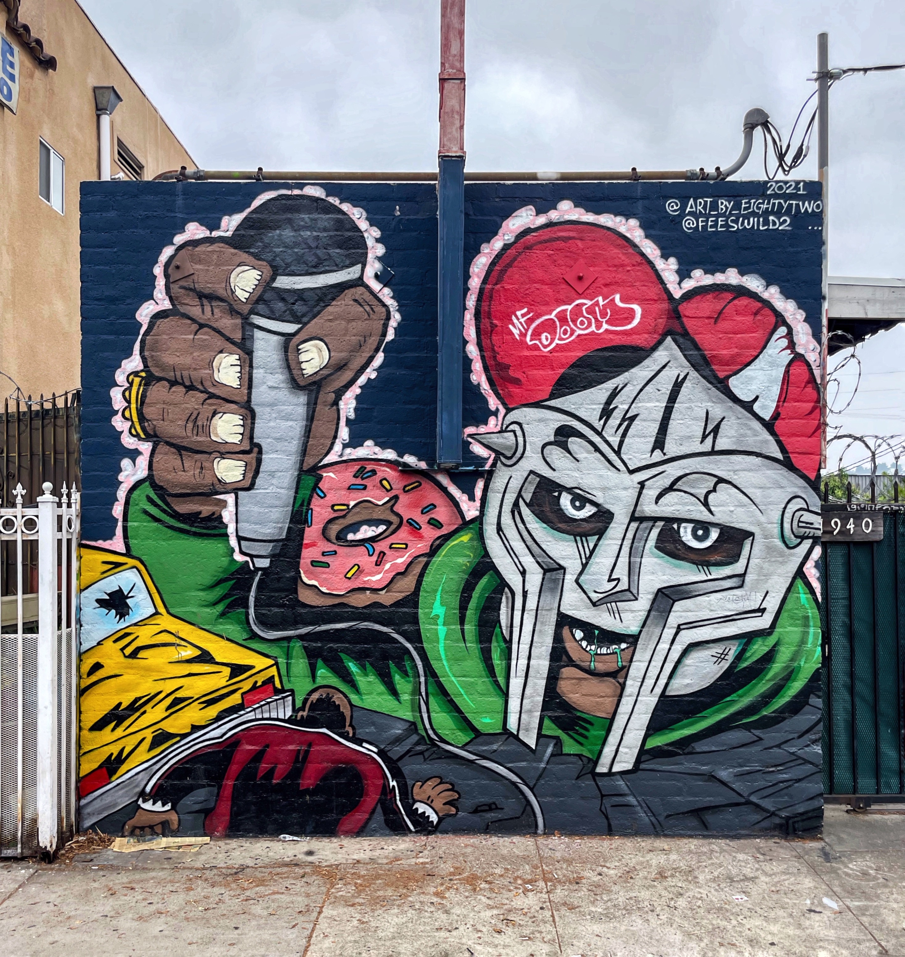 Take****様2点まとめ MF DOOM DIGGIN MASSIVE MF Doom by Eighty Two, FenixH2K - Street Art Cities