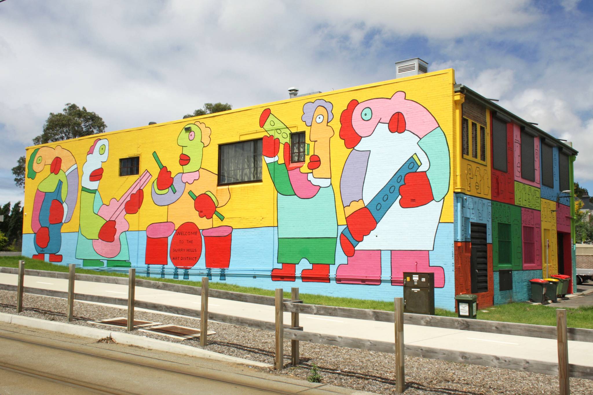 Thierry Noir&mdash;The Colourful House of Surry Hills