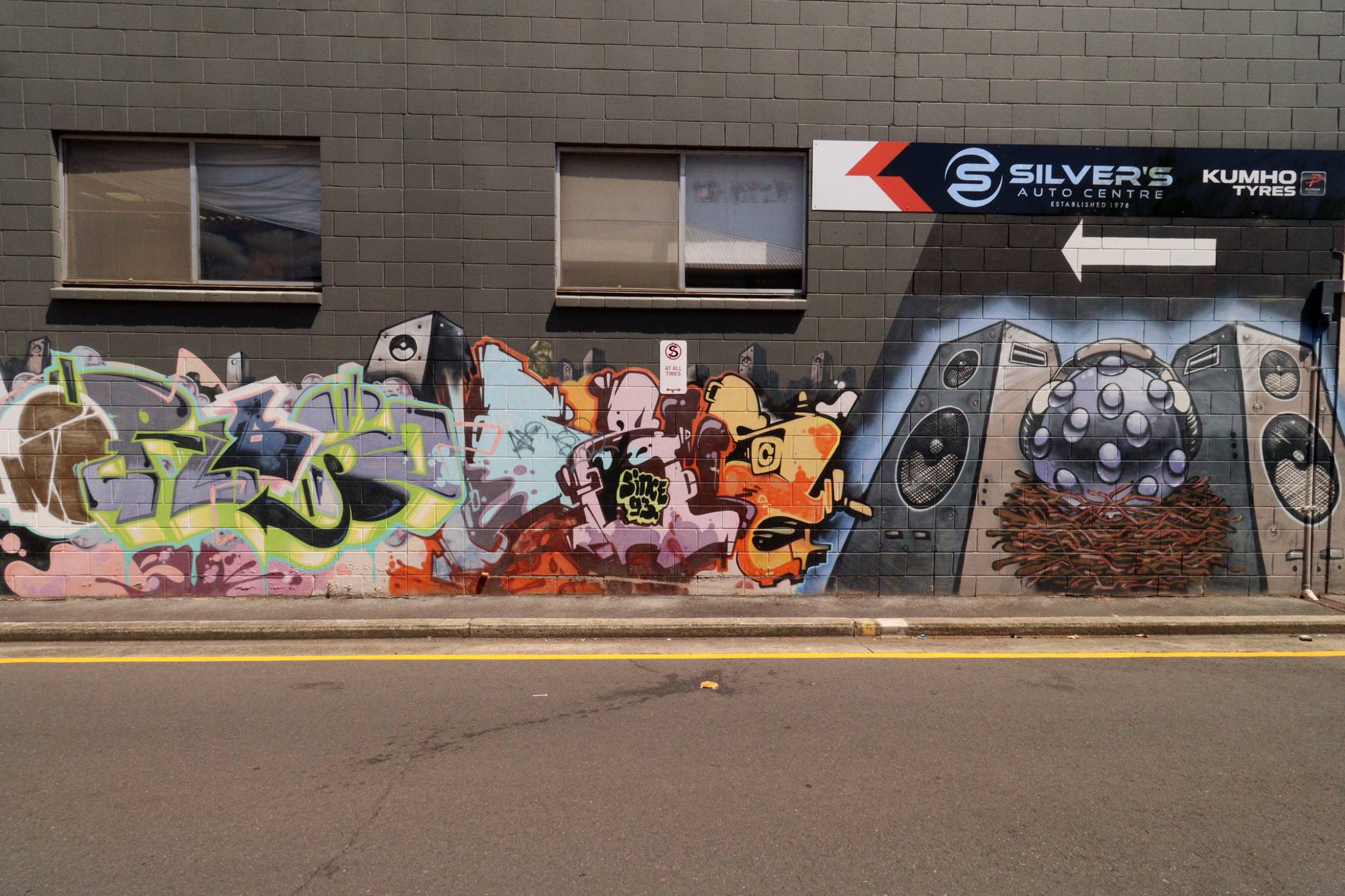 Toy Soldiers Crew&mdash;Silver's Tyre Centre