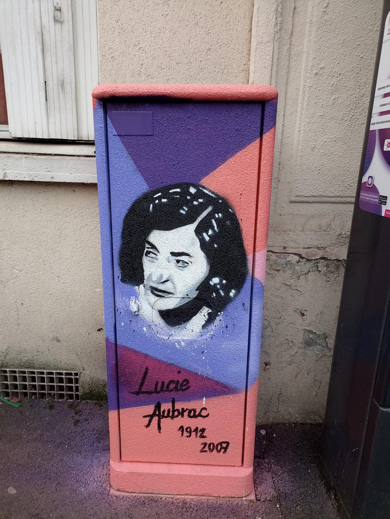 K2B Graff—Lucie Aubrac - série de femmes illustres