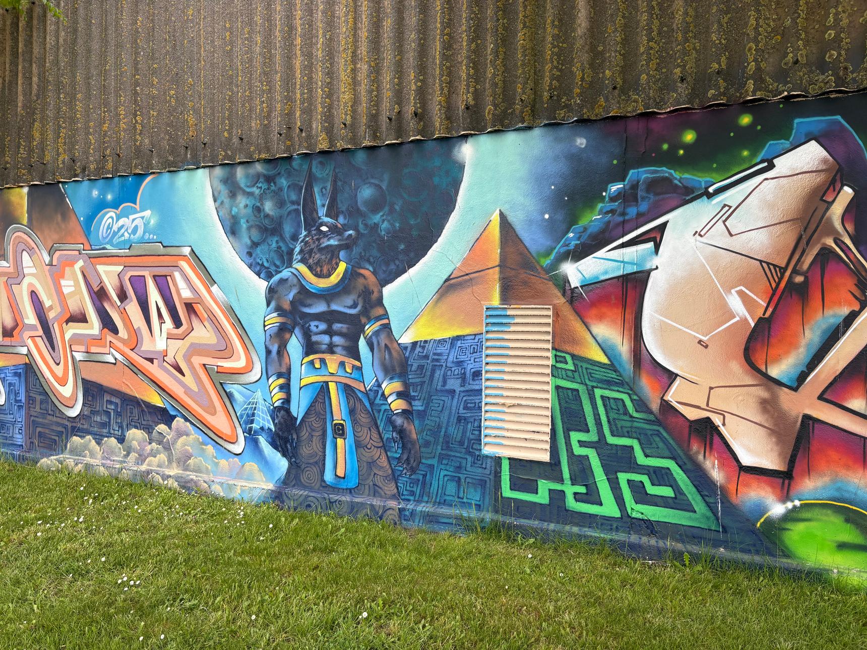 —Grafittiwand Oststr.