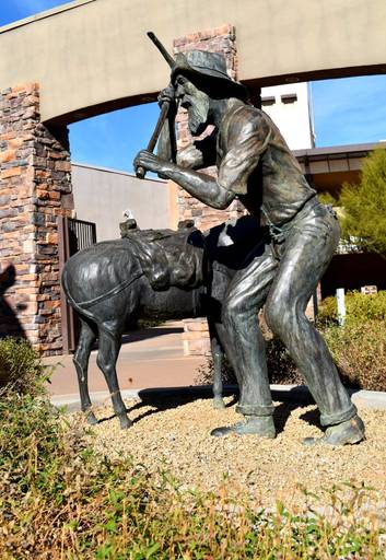 Lost Dutchman Miner Statue