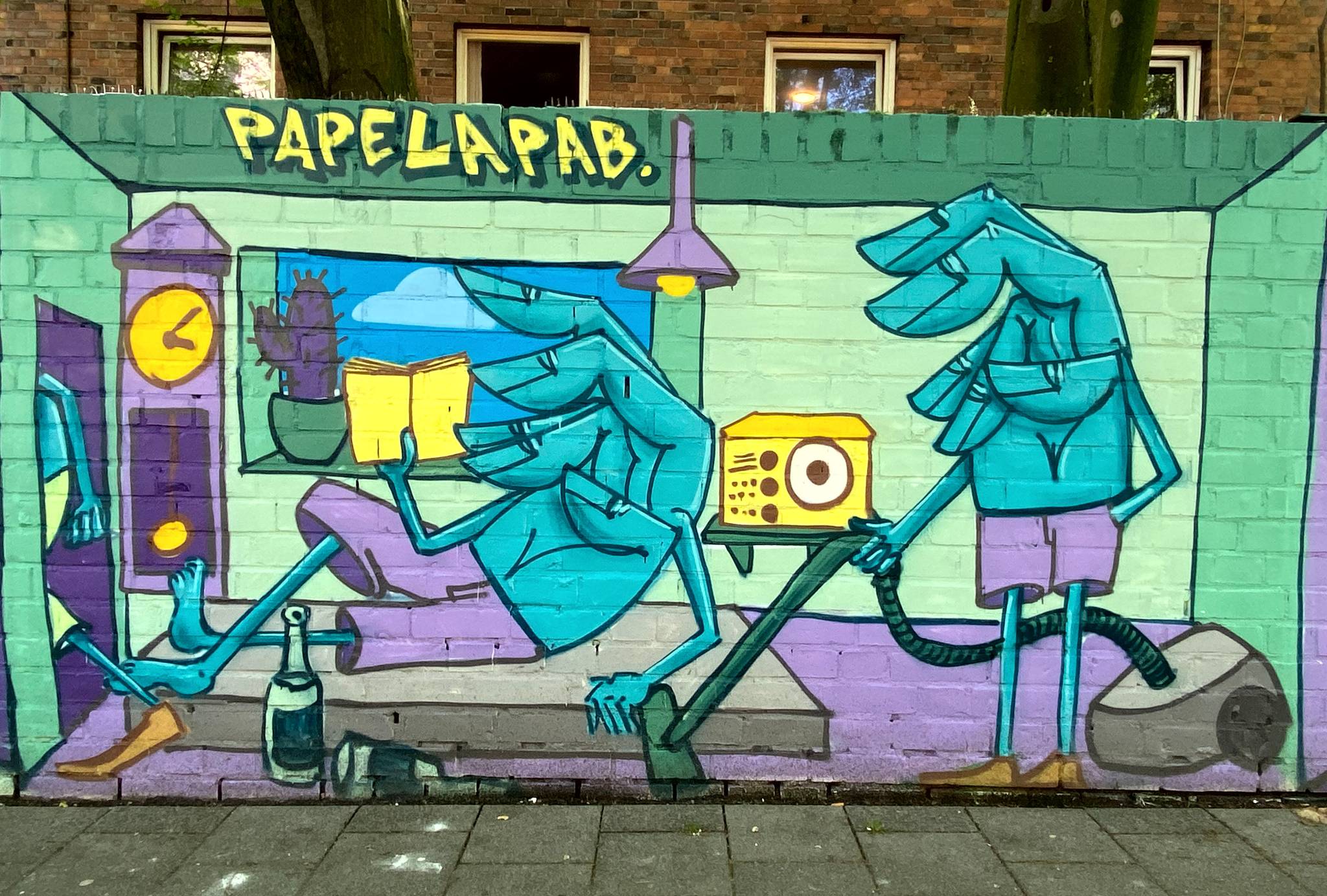 Papelapab&mdash;living in the city