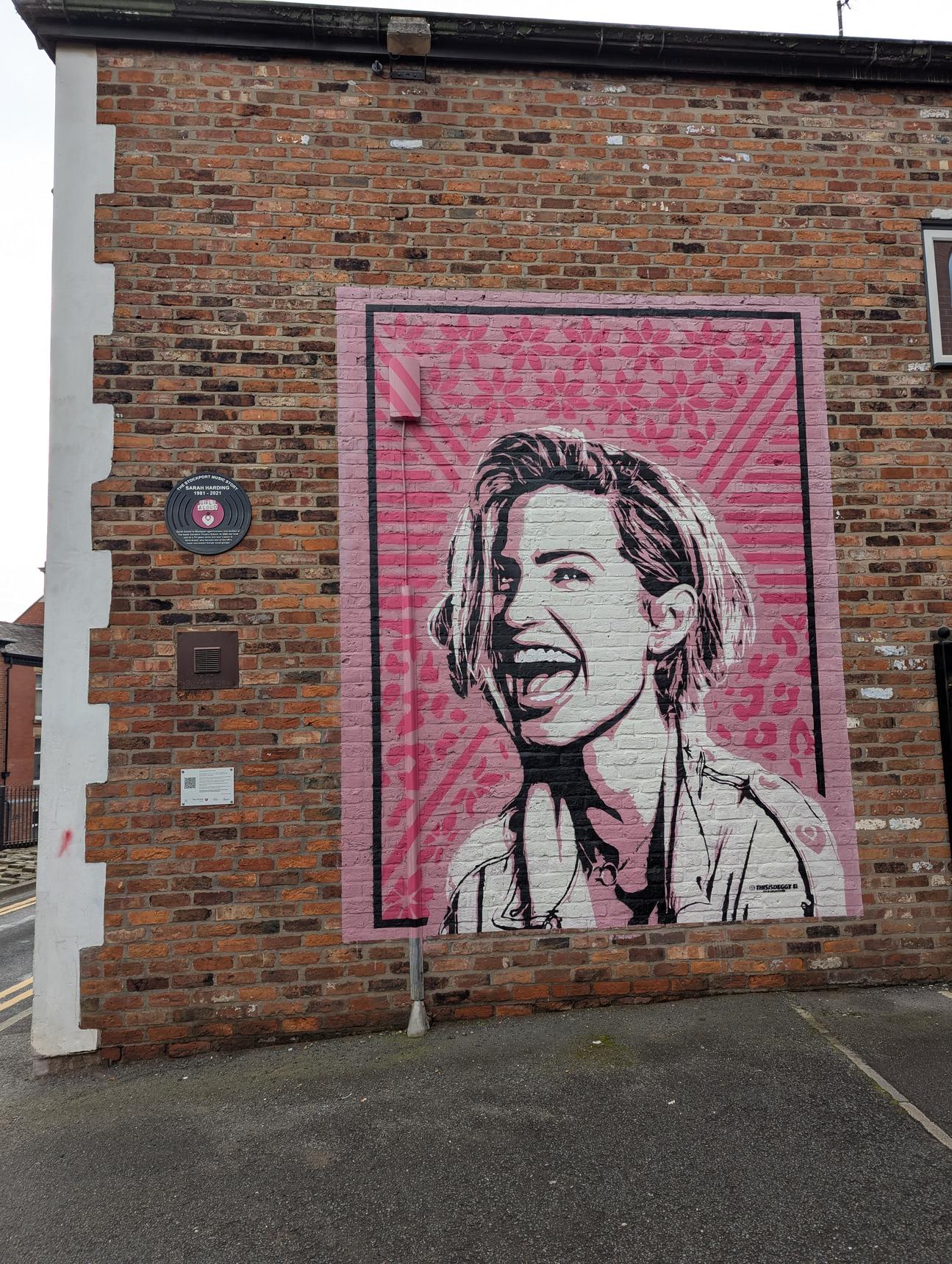 Deggy—Sarah Harding memorial