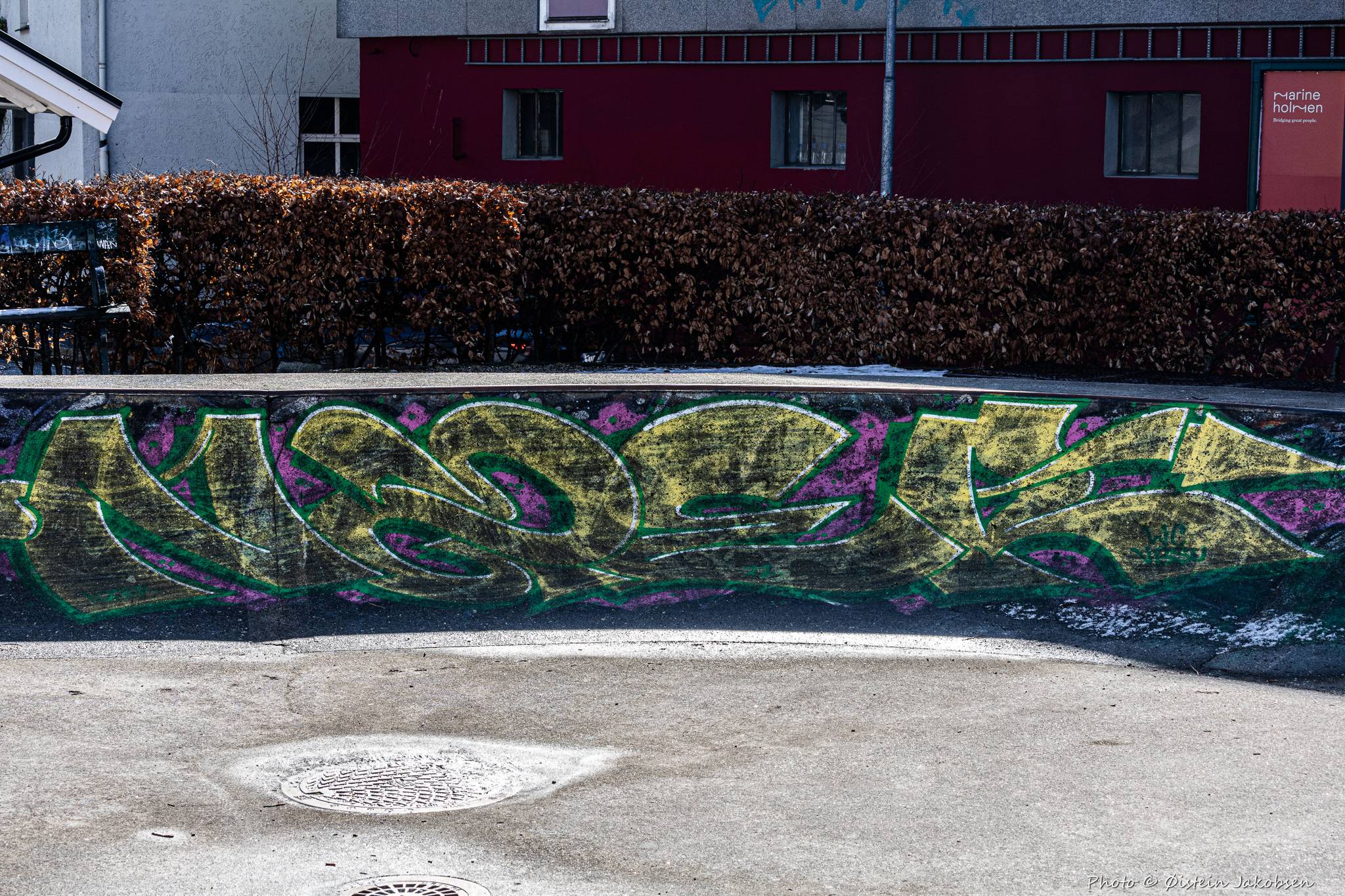 &mdash;Graffiti spot / Skating park