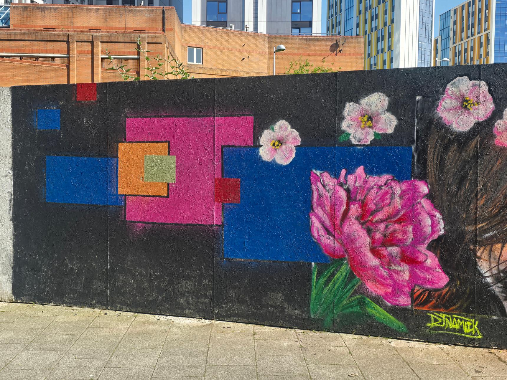 dynamickart, SAOS—Two Irises and Flowers