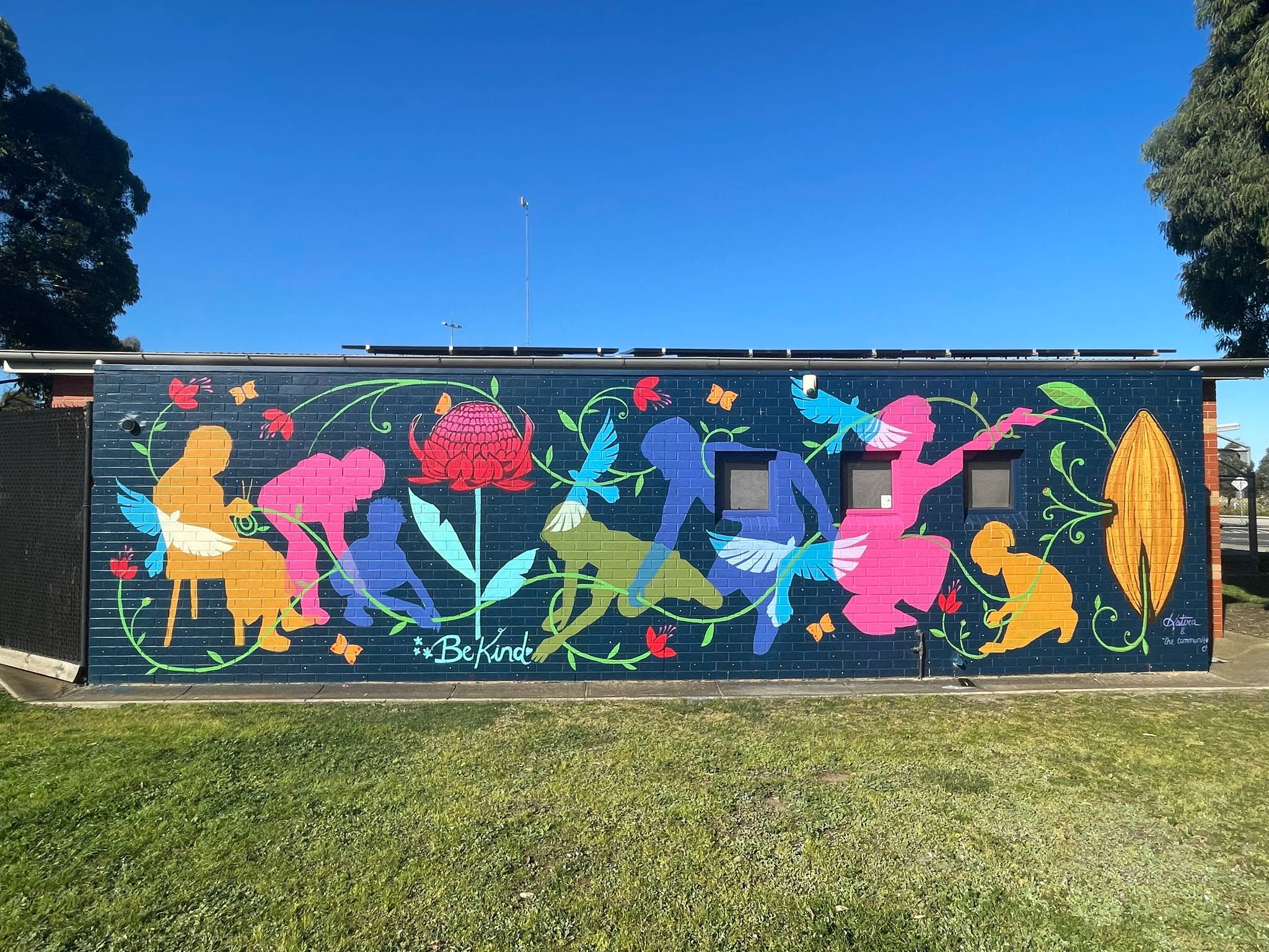 Katira Art&mdash;Delahey Community Centre Mural 