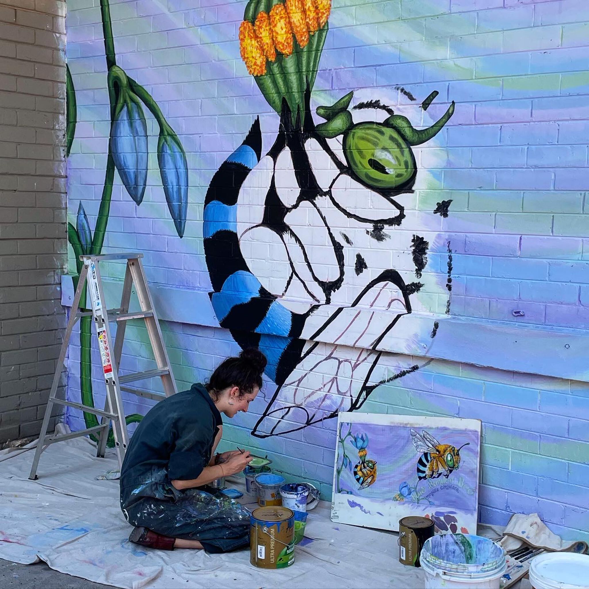 Maxine Gigliotti&mdash;Blue Banded Bee