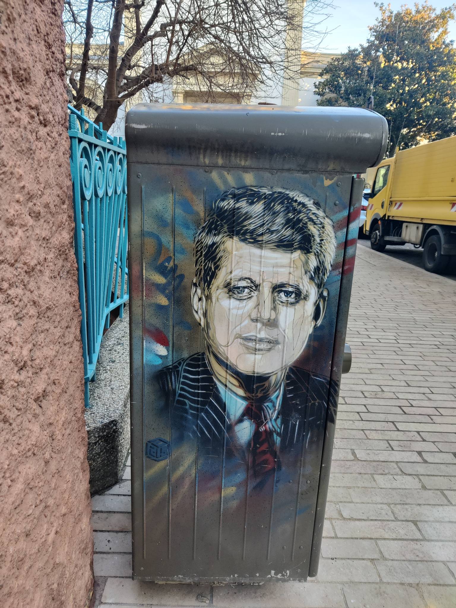 C215&mdash;JF Kennedy 