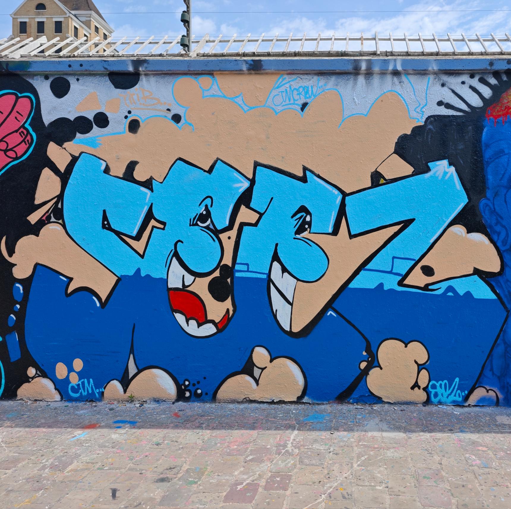 SEEZ—SEEZ