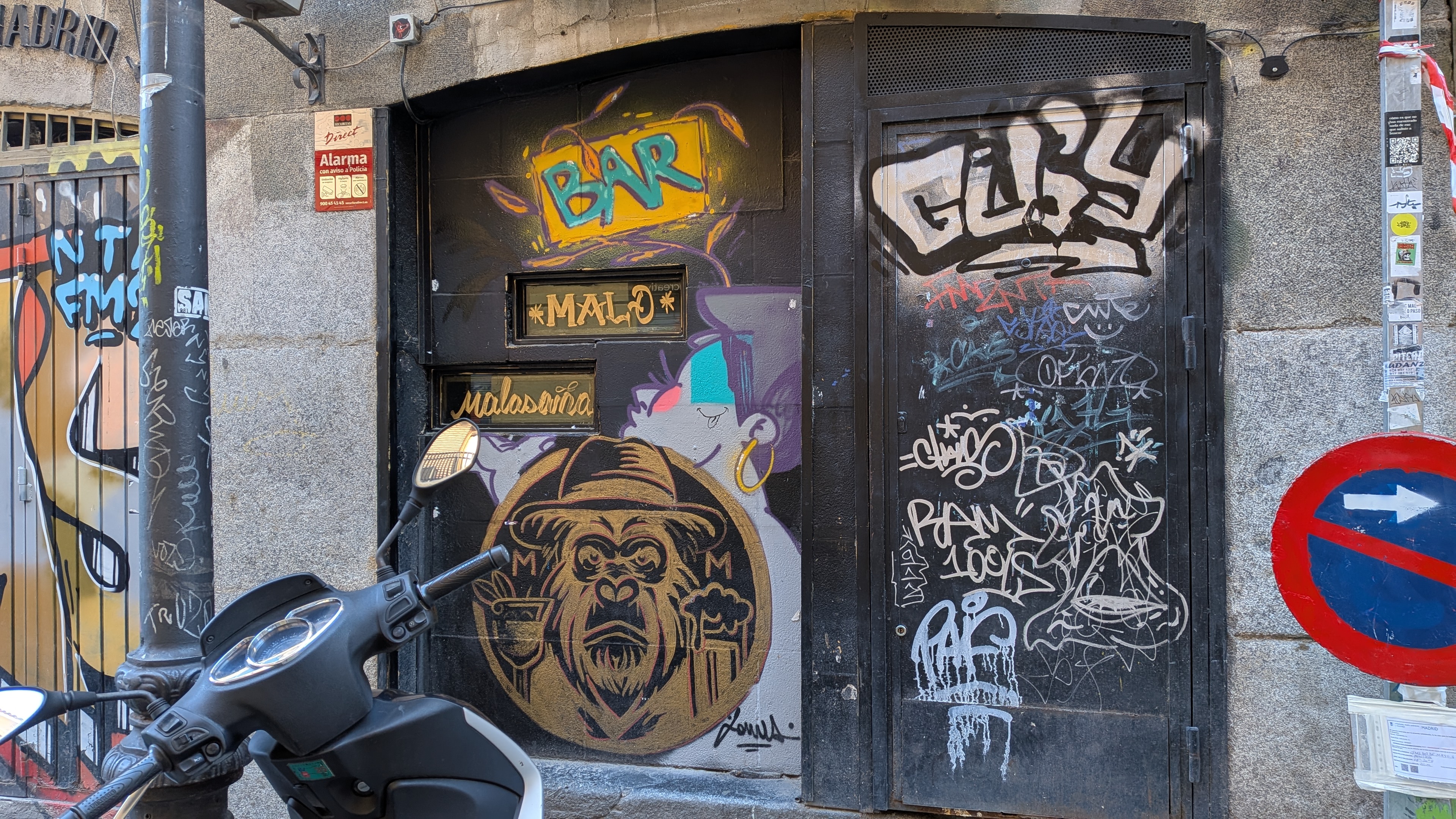 Artwork by Unknown -Madrid - Street Art Cities