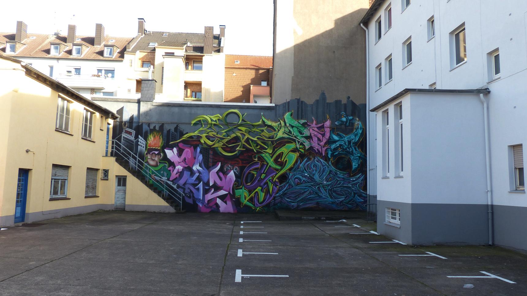 —Private Backyard Kesselstraße 45