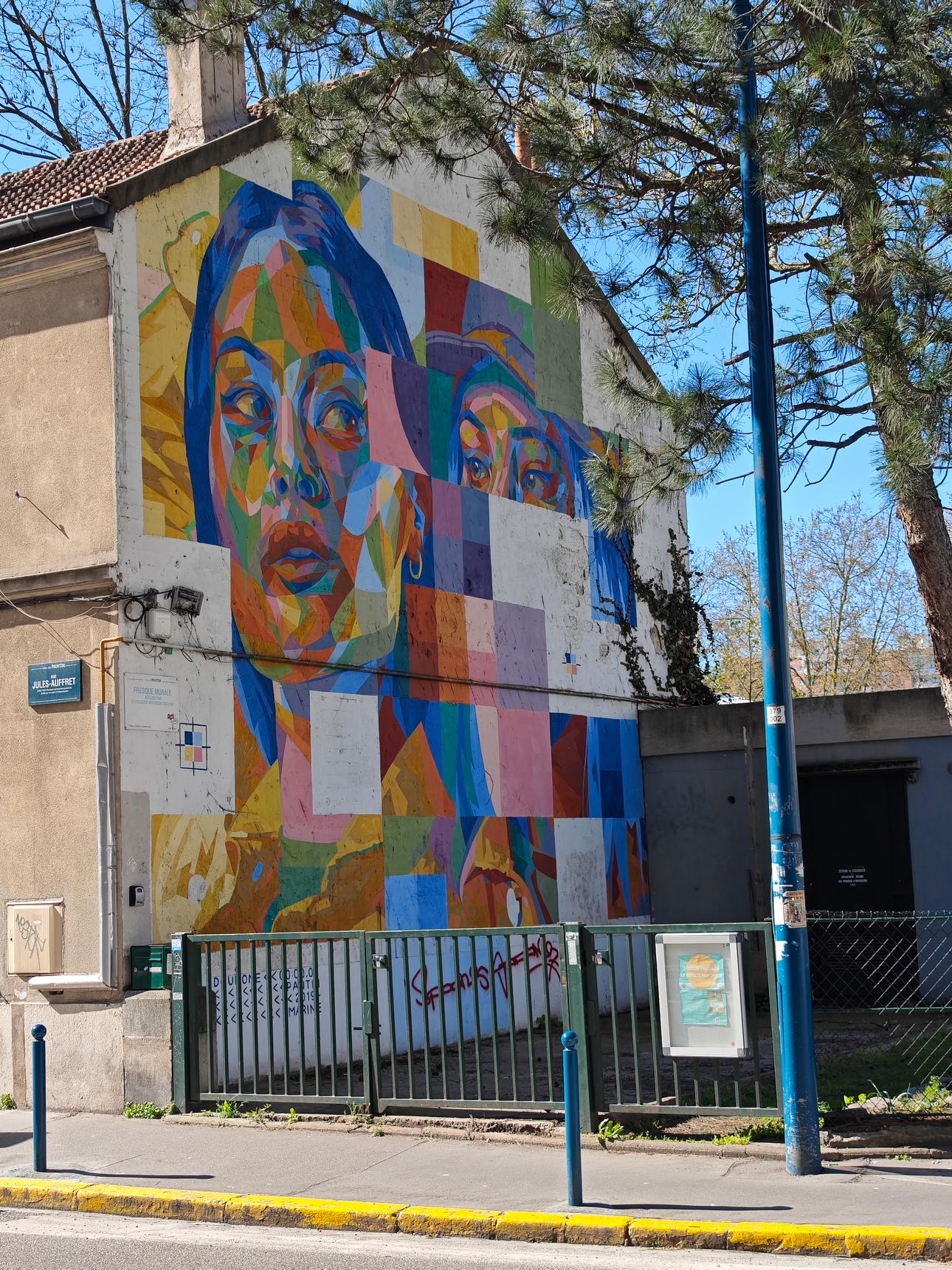 Dourone—MARINE