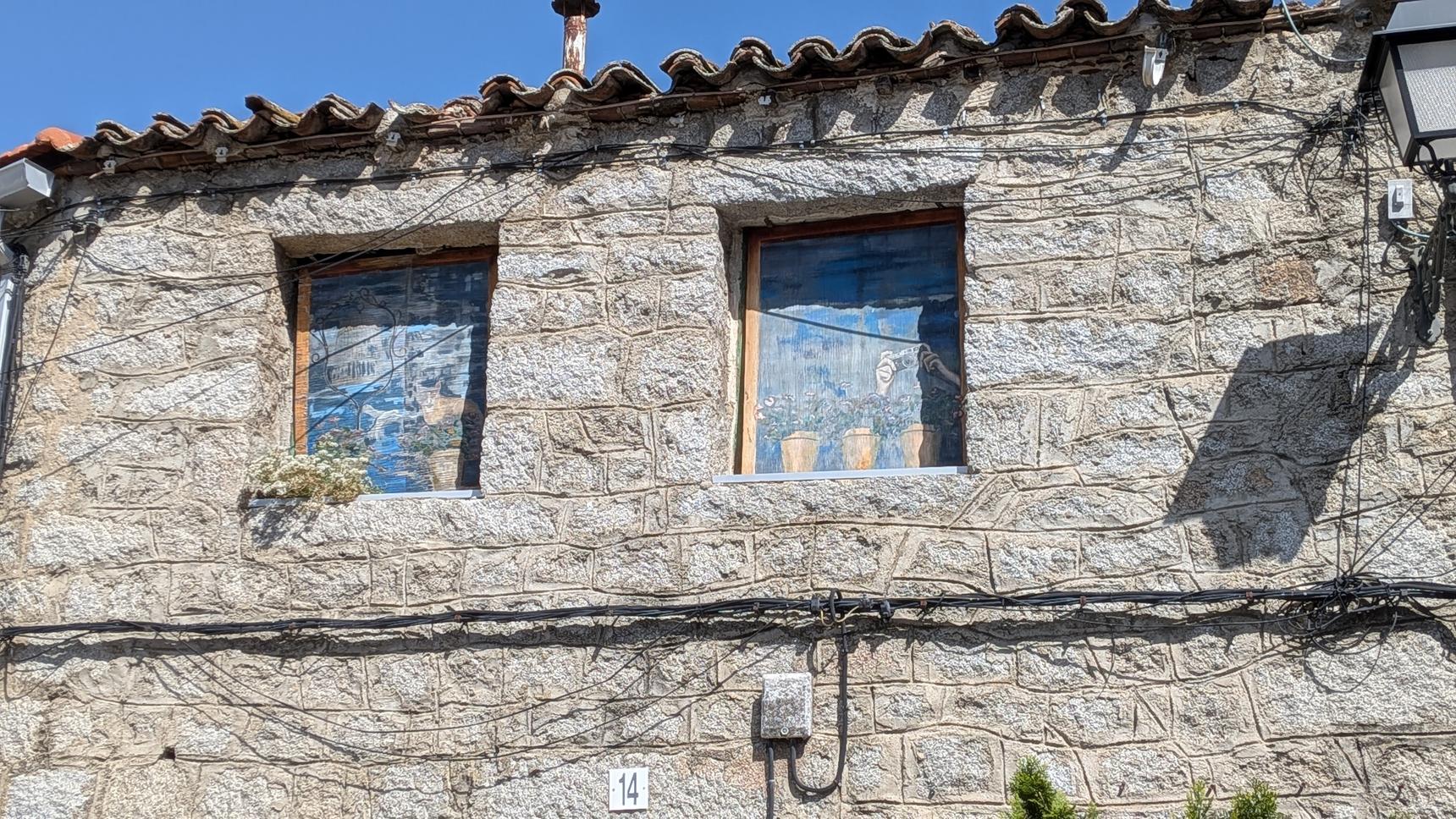 Elena Parlange—Casas vivas