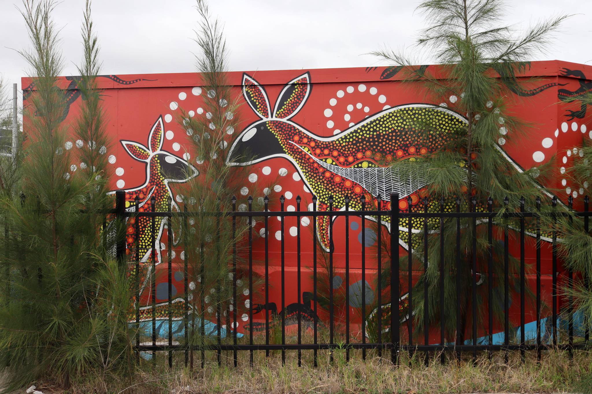 Ears, Joanne Cassady, Phibs&mdash;Marrickville Dive Site Mural