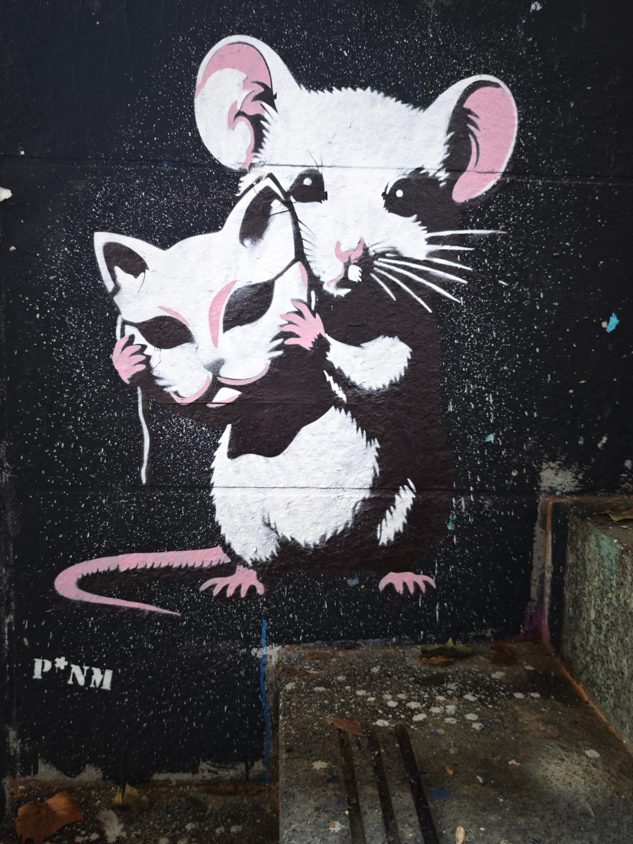 Click Street The Mouse Unmasked by p*nm - Street Art Cities