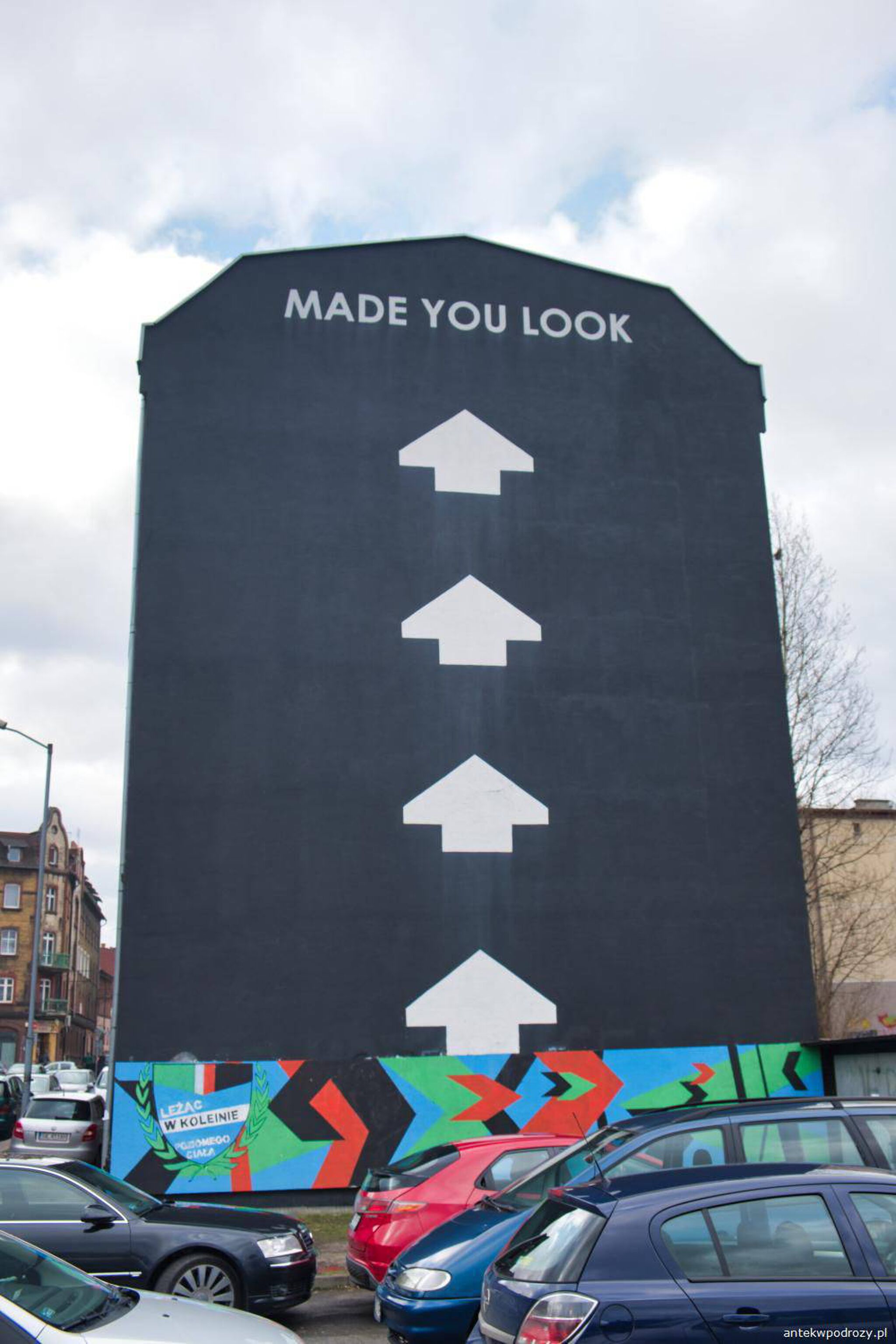 Mobstr&mdash;Made You Look