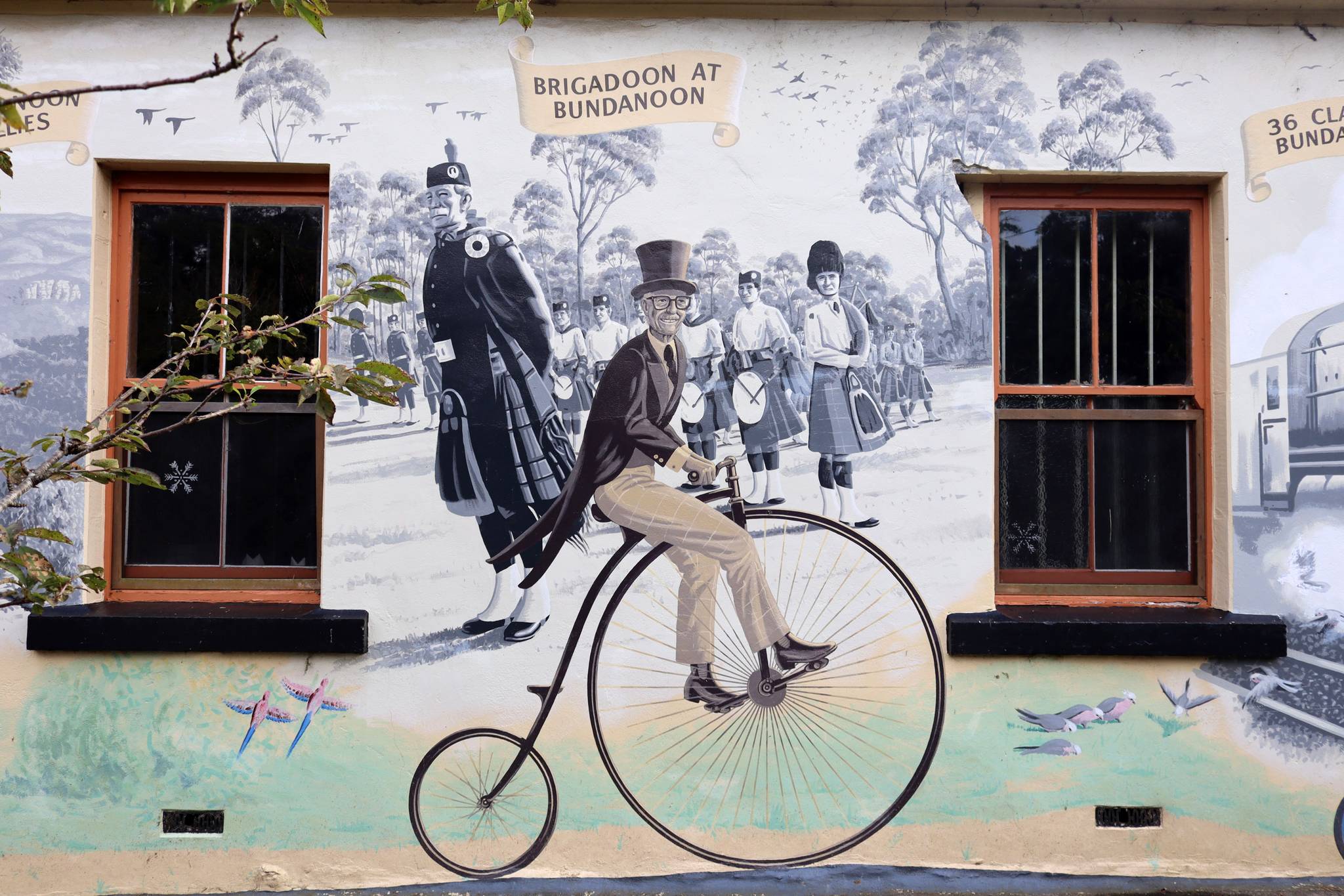 Don Talintyre&mdash;Bundanoon Mural