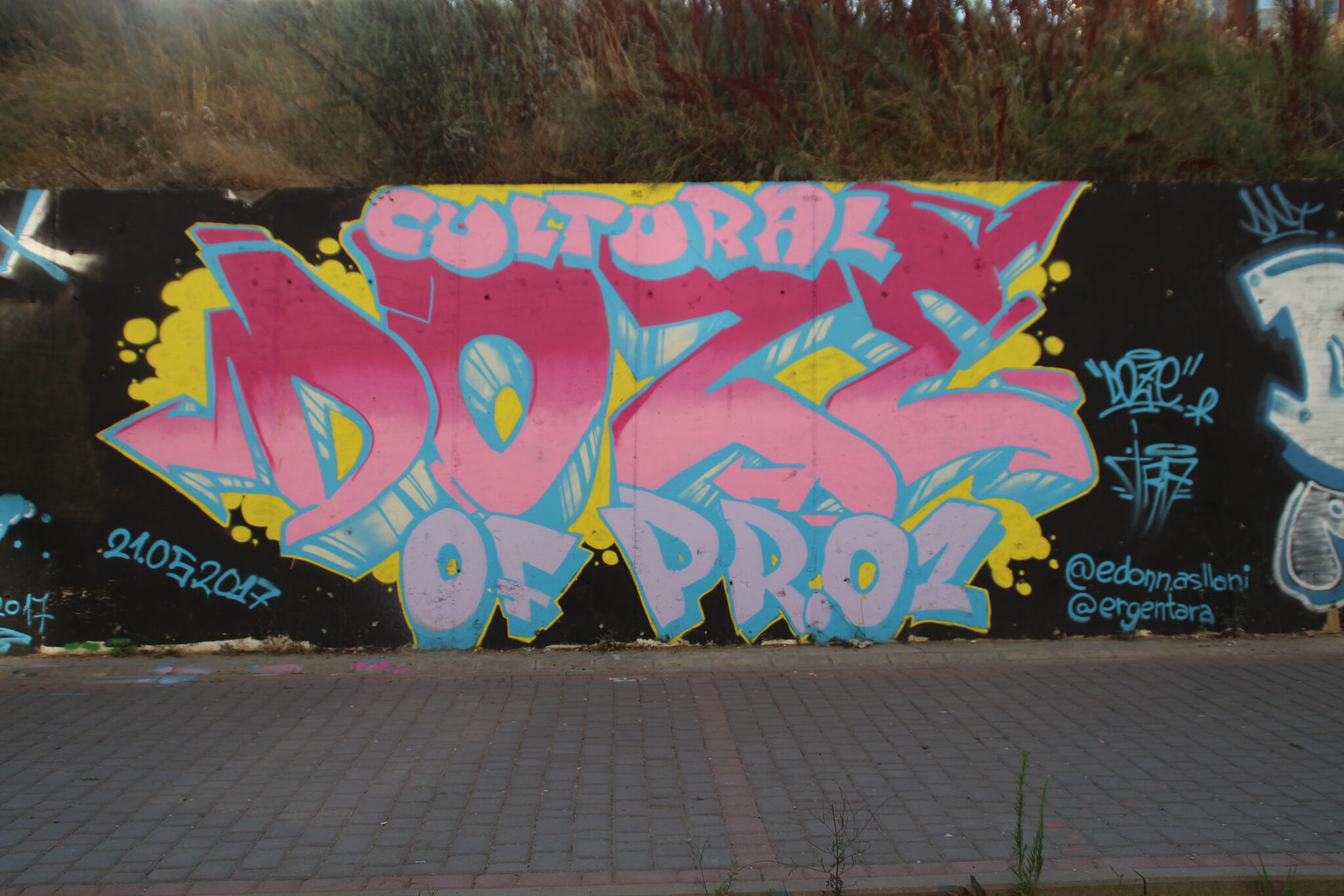 DOZE&mdash;Graffiti_DOZE_FOR_MOS_Kosovo_2017