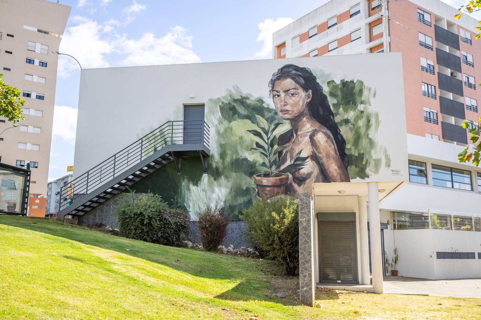 Tamara Alves—What Remains is the Future!